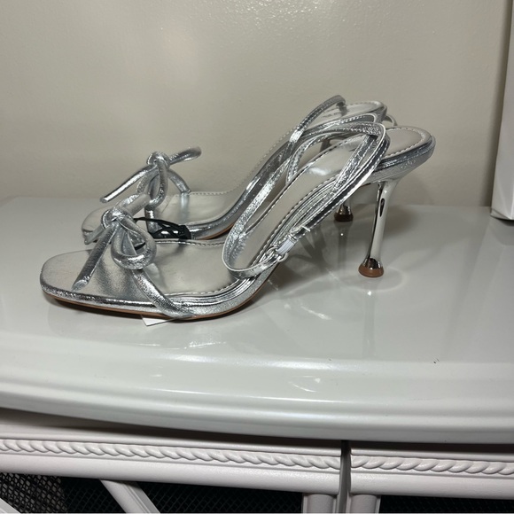 Zara Silver Slingback Heels with Bow Detail - Picture 2 of 9